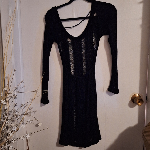 Black Ripped Dress - Picture 3 of 6